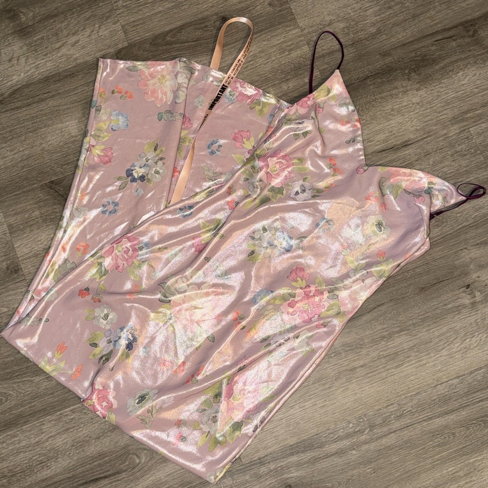 House of CB ARIA mauve Floral Maxi dress - Picture 8 of 16